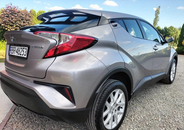 Toyota C-HR cena 83900 przebieg: 88000, rok produkcji 2019 z Kielce małe 529